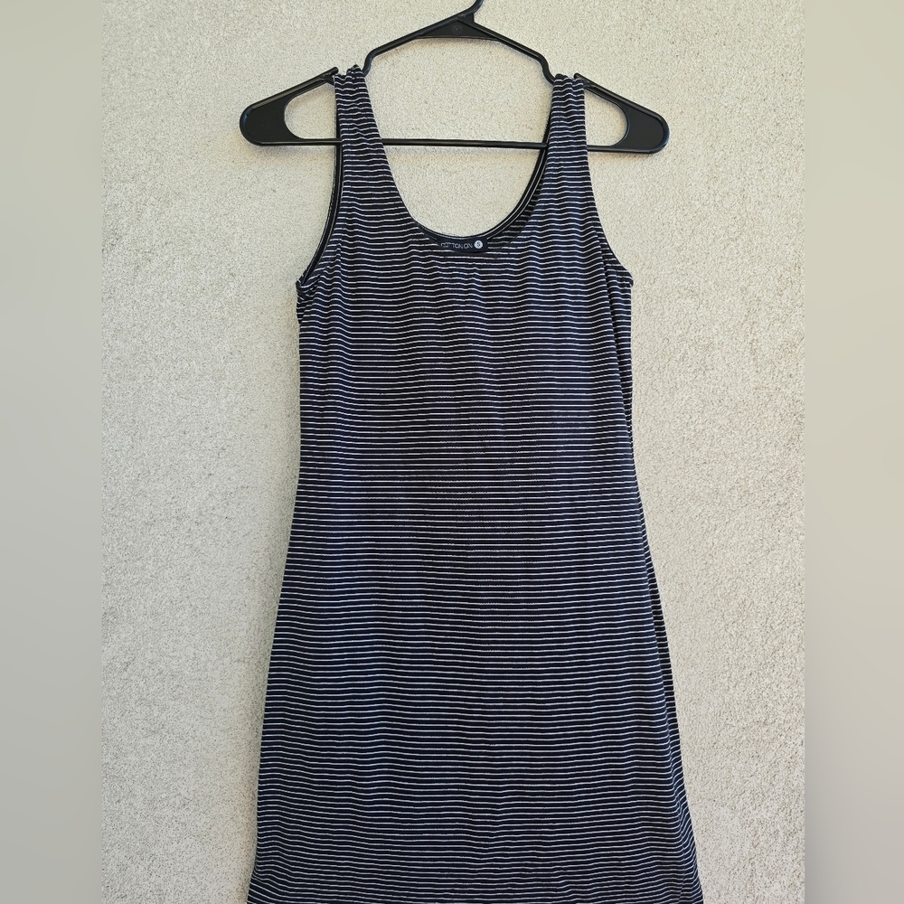 Striped Black and White Sleeveless Dress - Picture 1 of 6